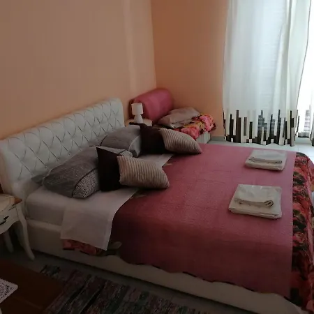 Apartment Rija 3 *